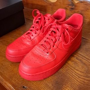 Nike Air Force 1 '07 University Red